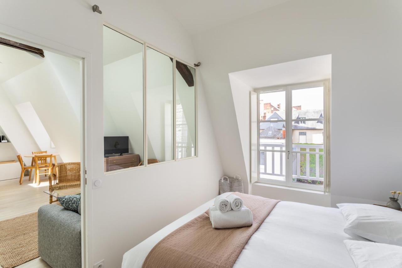 Les Carmelites - Appartements Dans L'Hyper-Centre De แรนส์ ภายนอก รูปภาพ